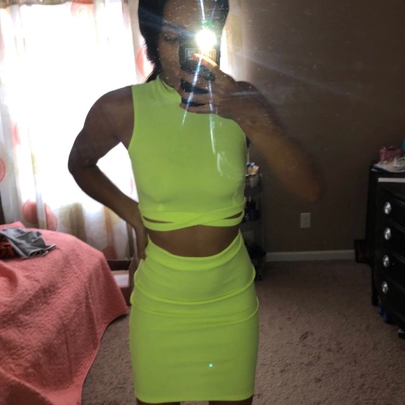 2 piece set - Picture 3 of 4